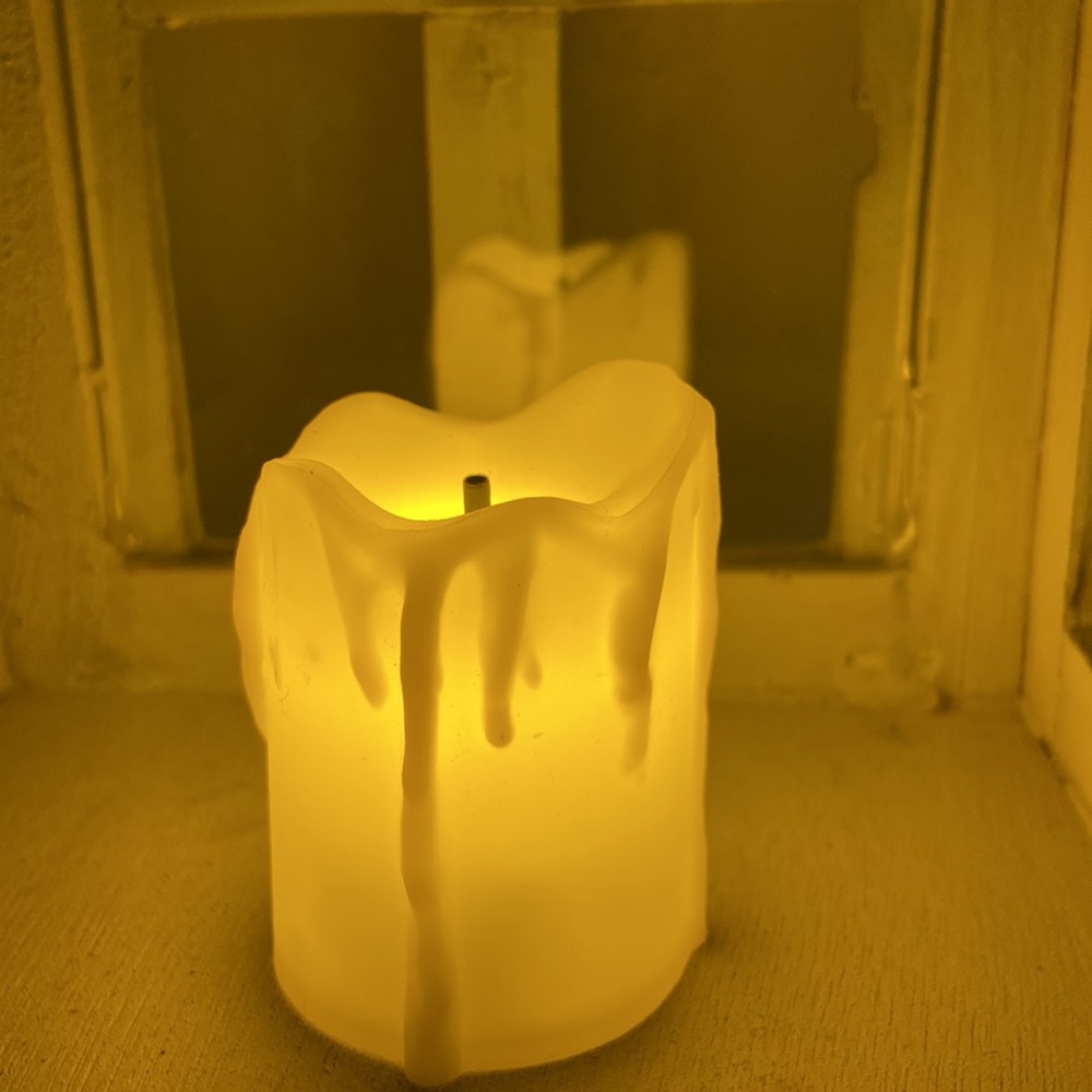 Vintage Wood & Metal & Glass Farmhouse Beach Style Lantern w LED Candle - Picture 9 of 12